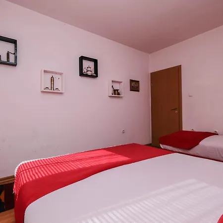 Nera-etwa 1 Apartman