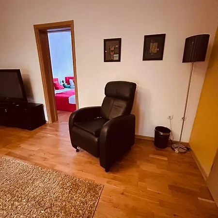 Nera-etwa 1 *