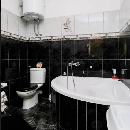 Nera-etwa 1 Apartamento Konjic